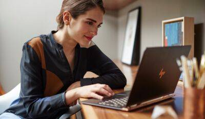 HP уволит до 6000 сотрудников за следующие три года – компания рассчитывает сэкономить 1,4 млрд к концу 2025 финансового года - itc.ua - Украина - Twitter
