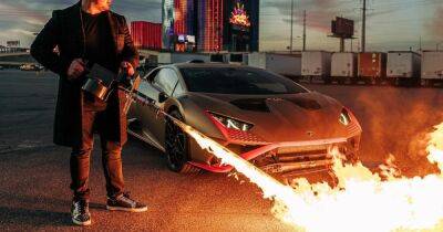 Блогер - Блогер поджег эксклюзивный Lamborghini за $330 тысяч ради лайков в Instagram (видео) - focus.ua - Украина - Houston