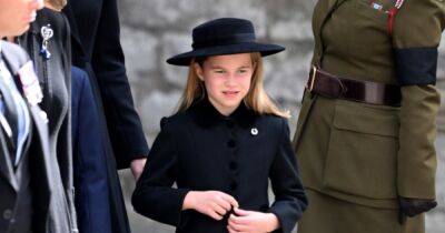 принц Уильям - Елизавета II - принц Джордж - принцесса Шарлотта - Елизавета - король Карл III (Iii) - Принцесса Шарлотта получит особый королевский титул - focus.ua - Украина - Англия