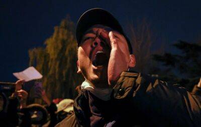 В Китае продолжаются протесты из-за COVID-локдауна - korrespondent.net - Китай - Украина - Англия - Пекин - Шанхай - Ухань - Чунцин - Протесты