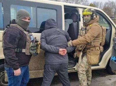 У Херсоні затримали трьох вертухаїв, які катували українців «на підвалі» - lenta.ua - Украина - Росія - місто Херсон