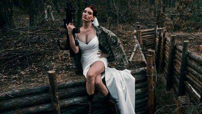Жанна Дарк - Беременная снайперша Эмеральд, которую называют Жанной д'Арк, призналась, когда ее отпустят в декрет - 24tv.ua - Россия - Киев
