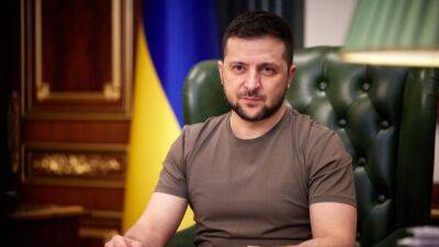 Владимир Зеленский - ВСУ вперед идут, корабли с зерном – идут, оккупанты – вслед за кораблями, – Зеленский - 24tv.ua - Украина