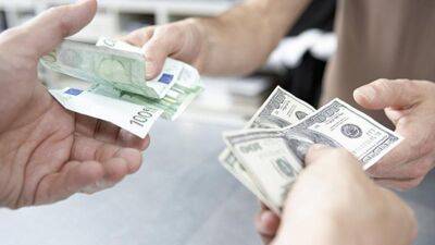 Курс валют на 3 ноября: на наличном рынке евро подорожал на 17 копеек - minfin.com.ua - Украина
