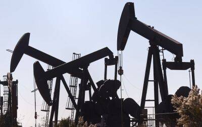 Нафта дорожчає на тлі падіння долара США - rbc.ua - США - state Texas - Україна - Оман - Англія - Саудівська Аравія