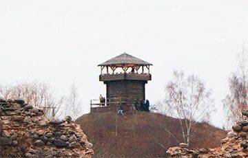 С рыцарями и князем Ольгердом: на Юровой горе в Крево открыли дозорную башню - charter97.org - Белоруссия - Литва - Минск