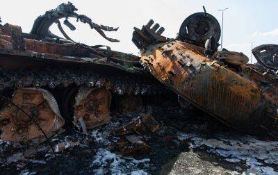 ЗСУ атакували два російських танки та три БМП біля Вугледара (відео) - rbc.ua - Україна - Росія