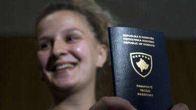 Жители Косова скептически отнесли к новости о безвизе - ru.euronews.com - Косово