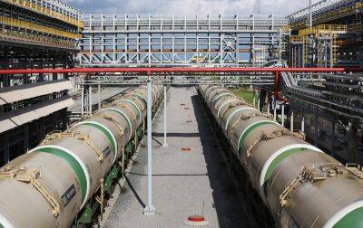 ЄС готовий обмежити ціну на нафту Росії до 60 доларів, чекає згоди Польщі, - ЗМІ - rbc.ua - Литва - Україна - Росія - Євросоюз - Естонія - Польща - Reuters