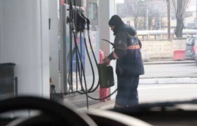 Водители на грани обморока: сети АЗС резко подняли цены на топливо - ukrainianwall.com - Украина