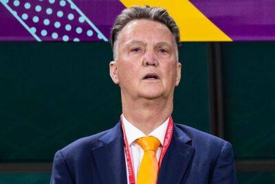 Ван Гал покидает сборную Нидерландов после вылета с ЧМ-2022 - sport.ru - Голландия - Аргентина