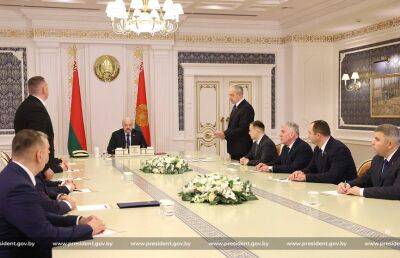 Владимир Путин - Александр Лукашенко - Лукашенко рассказал, о чем жестко договорился с Путиным - ont.by - Белоруссия - с. Путин