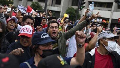 Педро Кастильо - Политический кризис в Перу: новый президент предлагает провести выборы весной 2024 года - ru.euronews.com - Лима