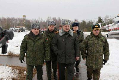 Лукашенко - Лукашенко раптово оголосив у Білорусі перевірку боєздатності - lenta.ua - Украина - Росія - Білорусь