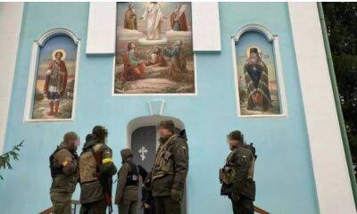 Владимир Зеленский - Война России против Украины. Киев вводит санкции против иерархов УПЦ за "связь с государством-агрессором" - obzor.lt - Москва - Россия - Украина - Киев - Ес