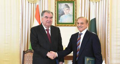 Эмомали Рахмон - Таджикистан и Пакистан подписали новые документы о сотрудничестве - dialog.tj - Душанбе - Таджикистан - Пакистан - Исламабад