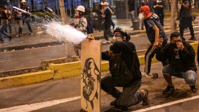 Педро Кастильо - В Перу ввели чрезвычайное положение из-за массовых протестов - svoboda.org - Перу