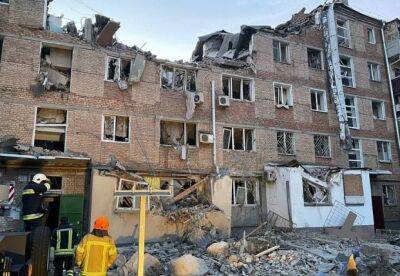 У Кривому Розі російська ракета влучила у житловий будинок: є загиблі і поранені діти (фото) - facenews.ua - Украина - місто Кривий Ріг