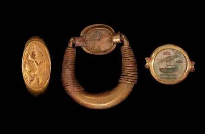 Колекцію 3500-річних золотих прикрас виявлено в єгипетському некрополі (Фото) - lenta.ua - Украина