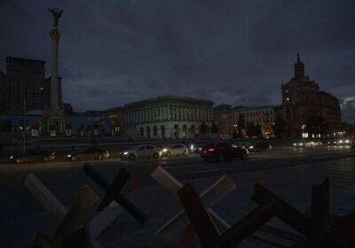 Відключення світла у Києві можуть тривати по 10 годин - lenta.ua - Украина - місто Київ - Росія