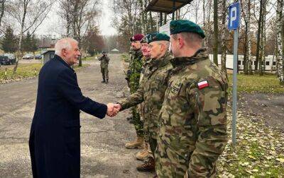 Жозеп Боррель - Боррель посетил украинских военных на тренировках в Польше - korrespondent.net - Россия - Украина - Ирак - Польша - Афганистан - Ес