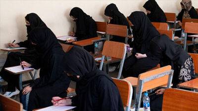 Таліби заборонили жінкам навчатися в університетах - bin.ua - США - Украина - Афганістан