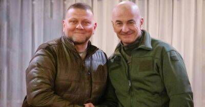Валерий Залужный - "Спасибо, что Украина не одна": Залужный пообщался с прибывшим в Украину польским генералом - focus.ua - Украина - Франция - Польша