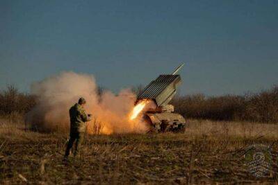 ЗСУ знищили окупантів на аеродромі в районі Каховки - lenta.ua - Украина