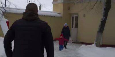 Не виделись с февраля: встреча защитника "Азовстали" с семьей трогает до слез - politeka.net - США - Украина - Белоруссия - Мариуполь