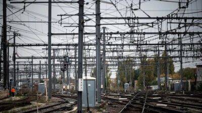 Клеман Бон - Французская железная дорога получила счет на 100 млн евро из-за рождественской забастовки - unn.com.ua - Украина - Киев - Франция
