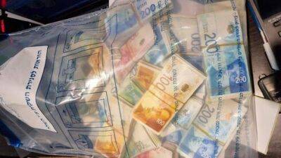Полиция: в Иерусалиме "отмыли" 20 млн шекелей через пункт обмена валюты - vesty.co.il - Израиль - Иерусалим - Восточный Иерусалим