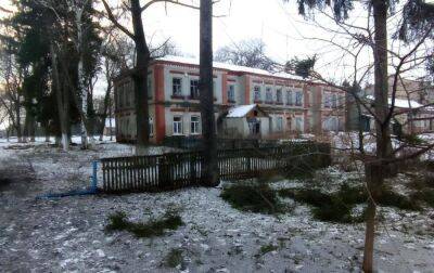 Росіяни вдарили по одному із сіл Сумської області: є руйнування (фото) - rbc.ua - Украина - Україна