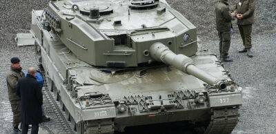 Олаф Шольц - Це велика помилка: Оборонний комітет ФРН розкритикував рішення Шольца щодо танків для України - thepage.ua - США - Україна - Німеччина