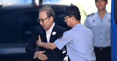 Мун Чжэин - Юн Сок Йоль - Президент Южной Кореи помиловал своего предшественника, осужденного на 17 лет за коррупцию - focus.ua - Южная Корея - Украина - Сеул