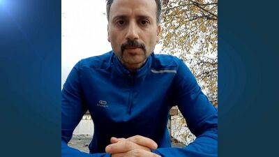 Ибрагим Раиси - Амини Махсы - Во Франции - Иранец покончил жизнь самоубийством во Франции в знак протеста против репрессий на родине - ru.euronews.com - Франция - Иран