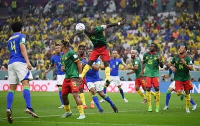 Дани Алвес - Бразилия неосновным составом проиграла Камеруну, но заняла первое место в группе G - sportarena.com - Южная Корея - Швейцария - Бразилия - Камерун