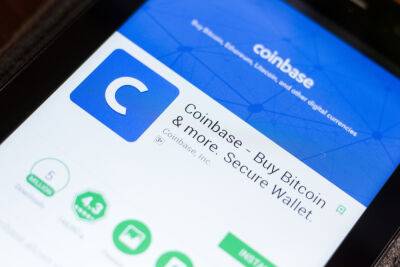 App Store - Apple заблокировала обновление Coinbase Wallet и заставляет использовать ее систему покупок для переводов NFT (которая взимает комиссию 30%) - itc.ua - США - Украина