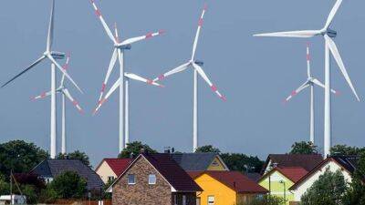 Роберт Хабек - Bild: ФРГ не сможет выполнить план по переходу на возобновляемую энергетику - obzor.lt - Германия