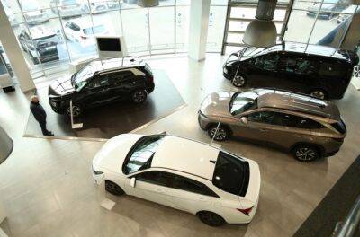 Рынок новых легковых автомобилей в ноябре сократился вдвое - autostat.ru - Россия