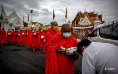 Монахи на метамфетамине. Новый скандал в Тайланде - korrespondent.net - Украина - Таиланд