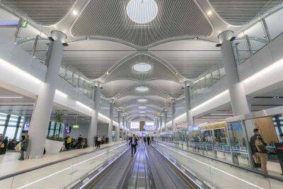Названо найбільший аеропорт Європи за кількістю рейсів - lenta.ua - Украина - місто Лондон - місто Париж