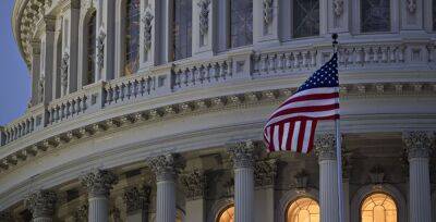 Джо Байден - Сенат США погодив проєкт оборонного бюджету на 2023 рік: на допомогу Україні заклали 800 млн доларів - vchaspik.ua - США - Украина - Росія