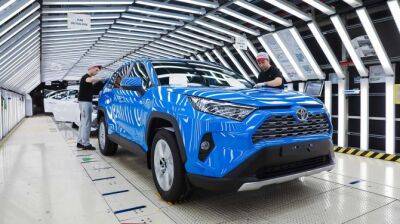Toyota уволила основную часть сотрудников российского завода - autostat.ru - Москва - Россия - Санкт-Петербург