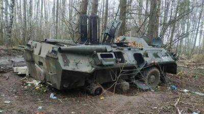 ЗСУ показали момент прямого влучення у ворожий БТР на Сватівському напрямку (відео) - vchaspik.ua - Украина