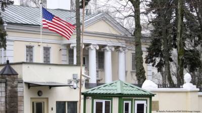 Дмитрий Песков - Госдеп приказал семьям госслужащих США покинуть Белоруссию - eadaily.com - Москва - Россия - США - Украина - Киев - Белоруссия