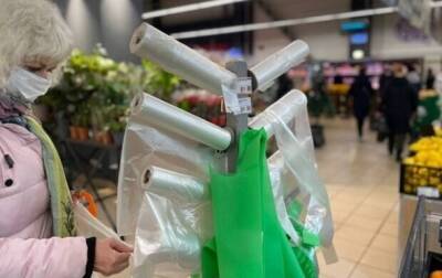 В Украине с 1 февраля повышается стоимость пластиковых пакетов - korrespondent.net - Украина - Запрет