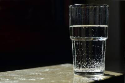 Маркировка сделала свое дело: питьевая вода резко подорожает - infox.ru - Россия