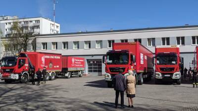 Матеуш Моравецкий - Матрасы и одеяла: из Польши в Украину отправили гуманитарную помощь - akcenty.com.ua - Украина - Киев - Польша