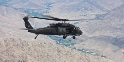 Леонардо Да-Винч - Американский вертолет Black Hawk впервые совершил полет без пилота - ruposters.ru - США - county Black Hawk - штат Кентукки