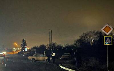 Водитель сбил детей на переходе в Запорожье: кадры с места событий - politeka.net - США - Украина - Запорожская обл. - Запорожье - Запорожье